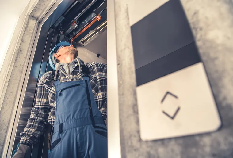 Lift & Elevator Cleaning Service