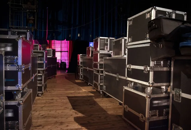 Stage & Backstage Cleaning